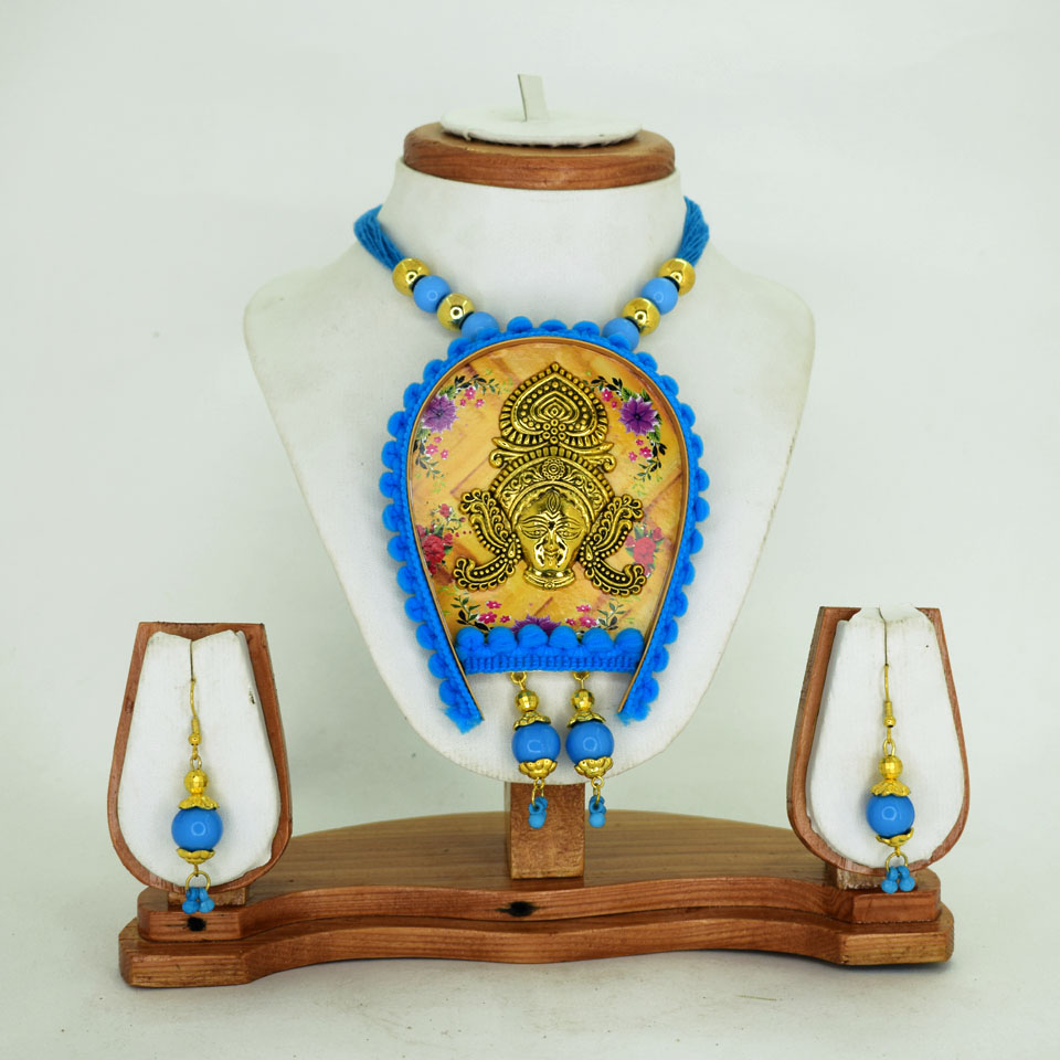 Handicraft Jewellery for Women Durga Locket Wooden Bamboo Crafted Set