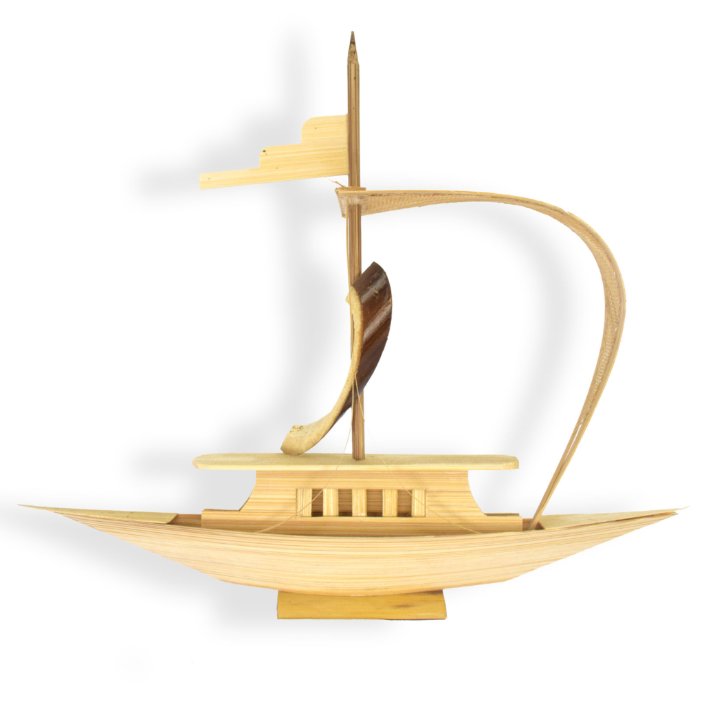 Wooden Boat Showpiece for Decoration with Sail